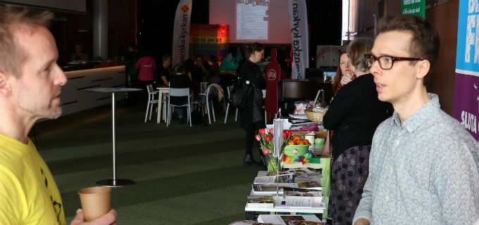 Foajéerna var fyllda med utsällare.